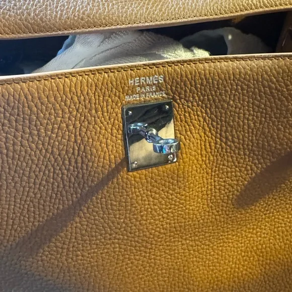Faux - HERMES  Kelly Bag  ⭐️⭐️⭐️ - Picture 7 of 16